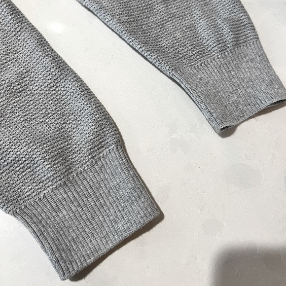 Vince Lightweight Crewneck Sweater - Picture 3 of 6